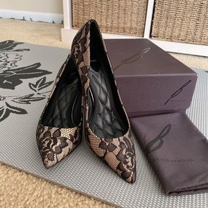 B Brian Atwood Lace Pumps